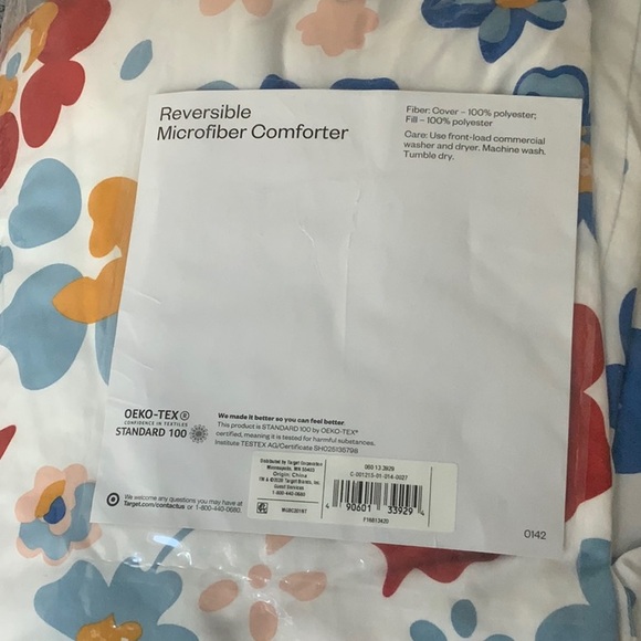 Flower/White Reversible Microfiber Comforter - Picture 3 of 5